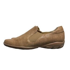 VANELi Anemone Snake Slip On Sneakers Womens Size 9 Tan